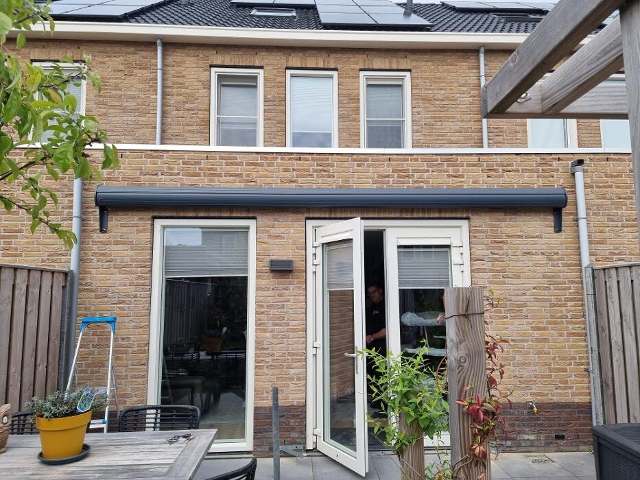 Foto's Hubo XL bouwmarkt Made