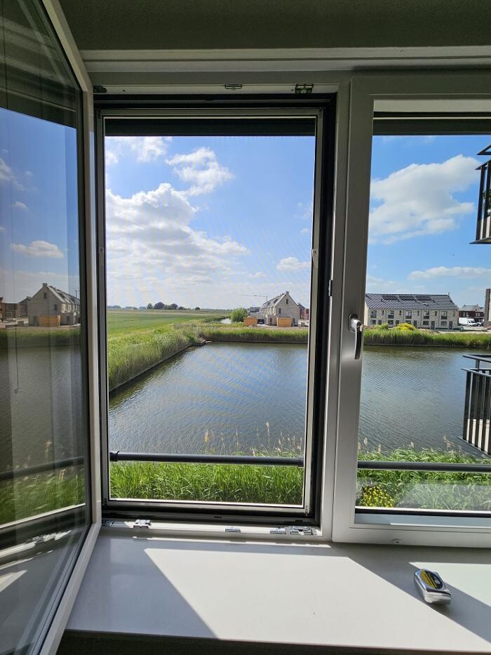 Foto's Hubo XL bouwmarkt Made