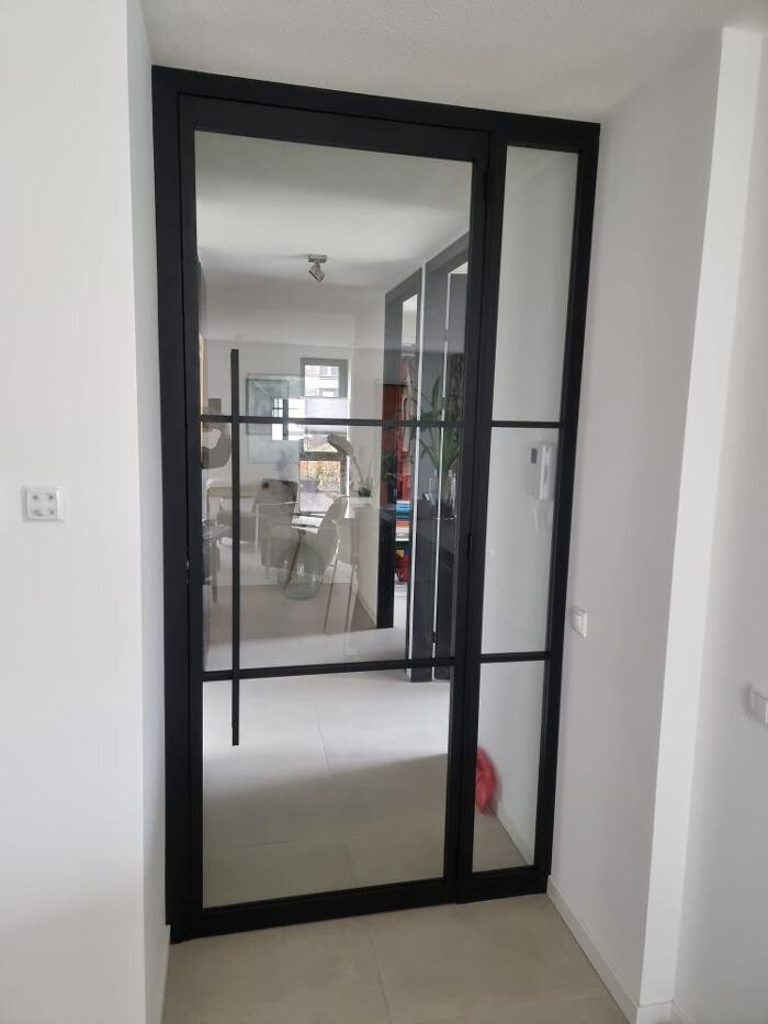 Foto's Hubo XL bouwmarkt Made