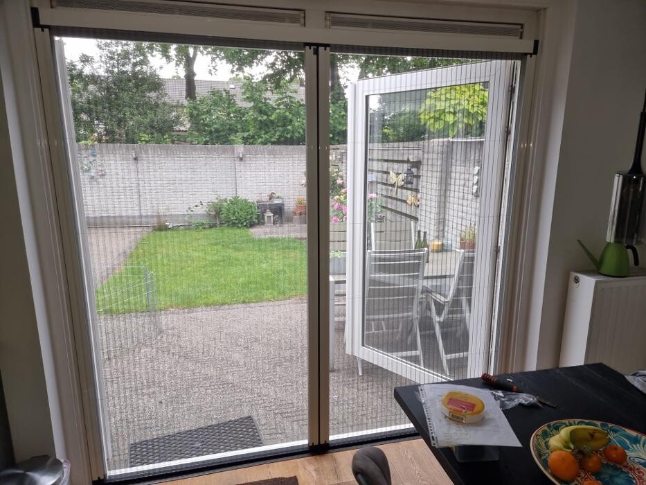 Foto's Hubo XL bouwmarkt Made