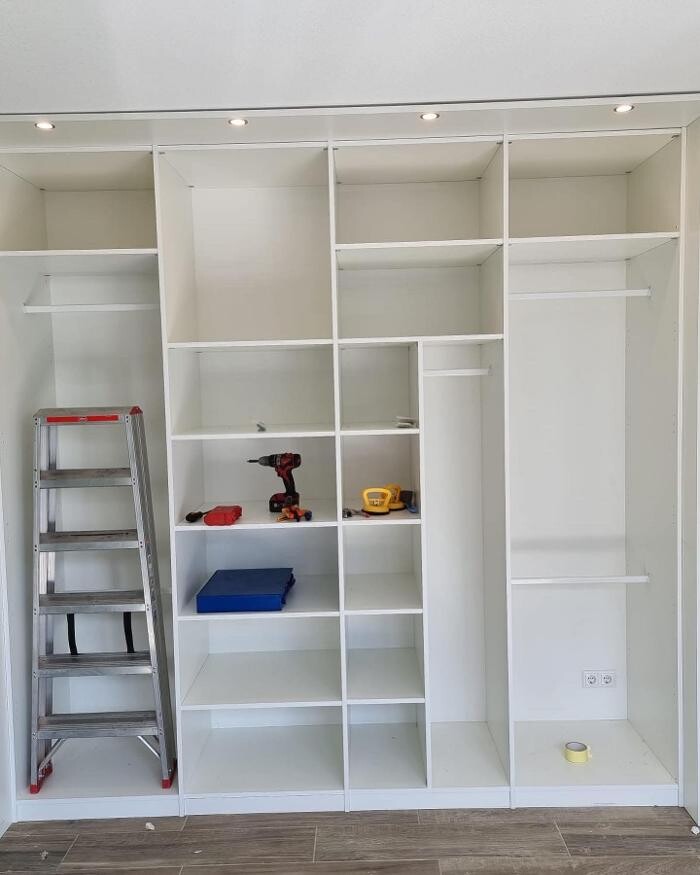 Foto's Hubo XL bouwmarkt Made