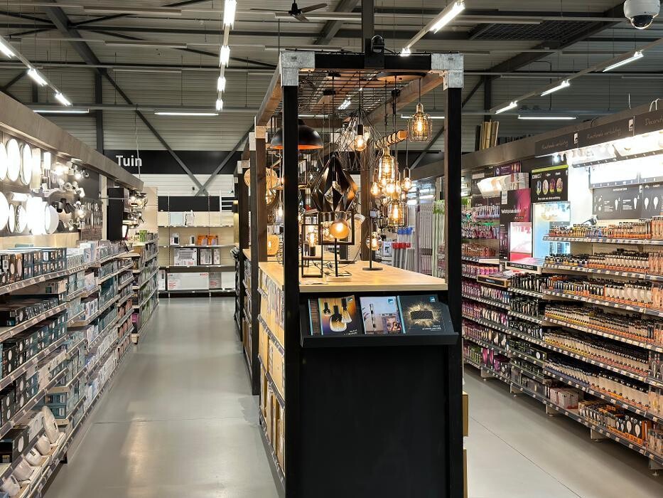 Foto's Hubo XL bouwmarkt Losser
