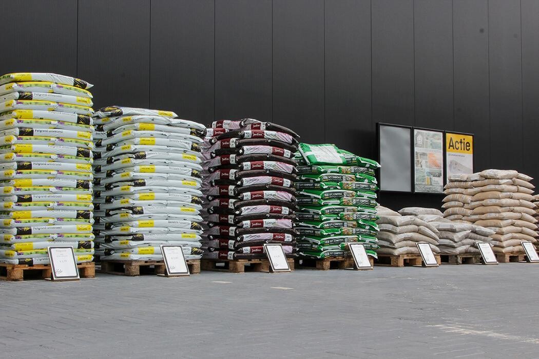 Foto's Hubo XL bouwmarkt Losser