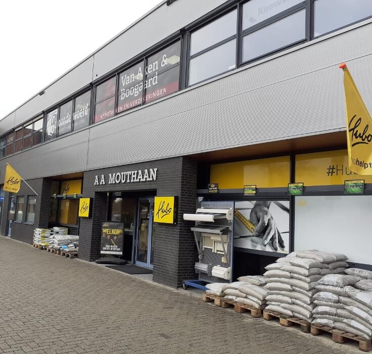 Foto's Hubo bouwmarkt Bleskensgraaf