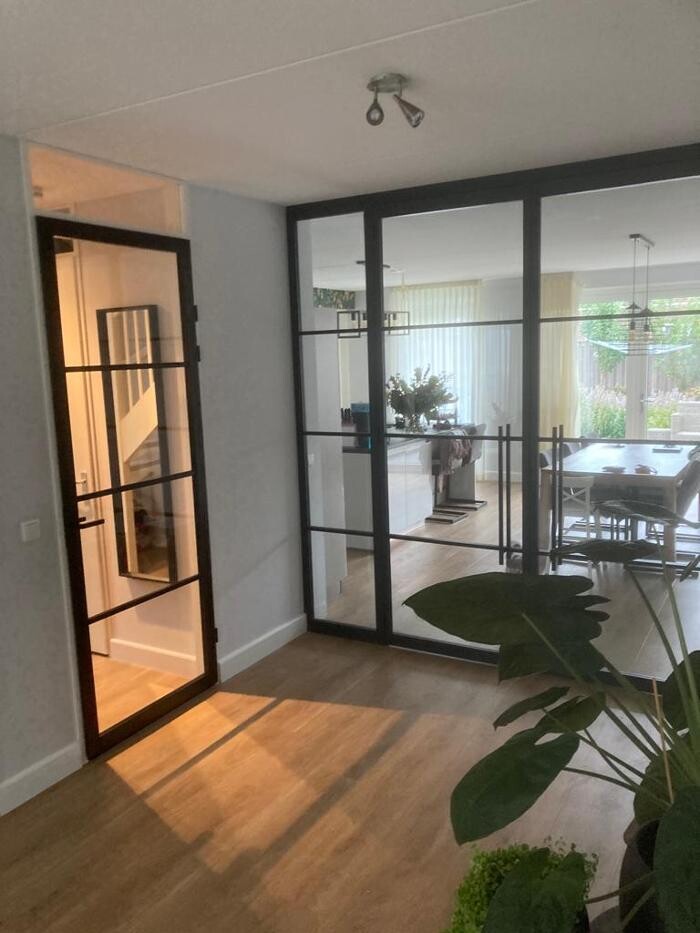 Foto's Hubo XL bouwmarkt Nieuw-Amsterdam