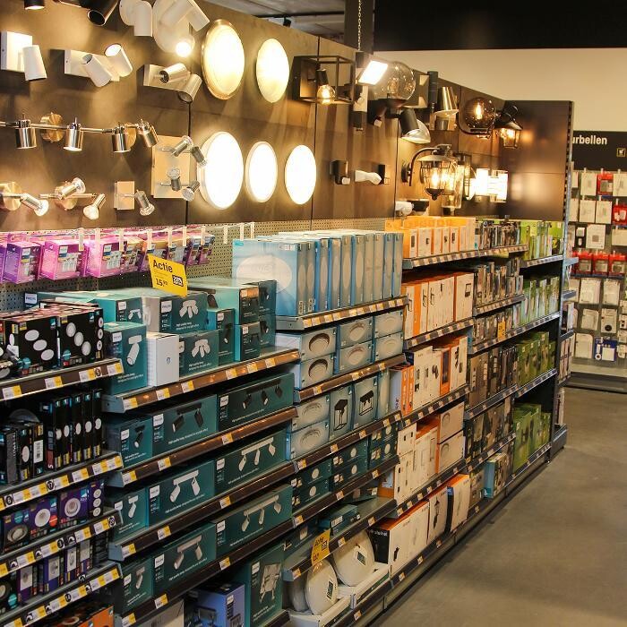 Foto's Hubo XL bouwmarkt Nieuw-Amsterdam