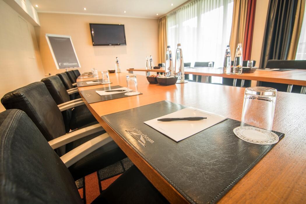 Foto's Van der Valk Hotel Hilversum - De Witte Bergen
