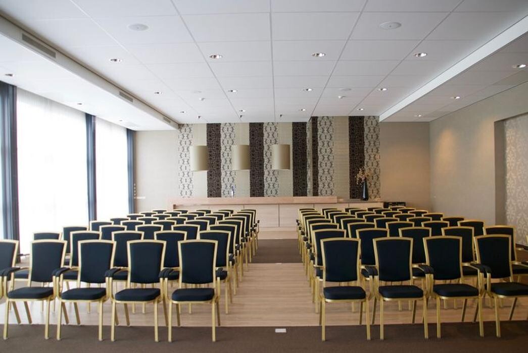 Foto's Van der Valk Hotel Hilversum - De Witte Bergen