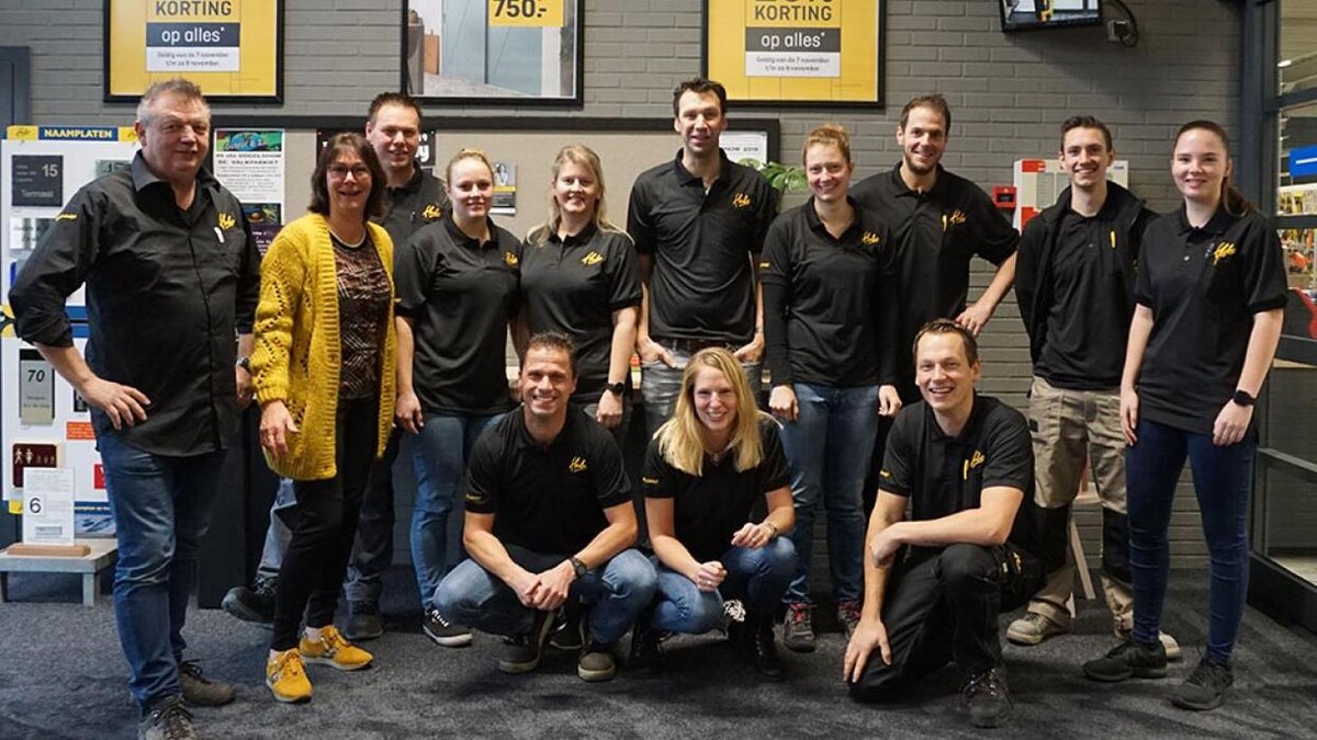 Foto's Hubo XL bouwmarkt Zundert