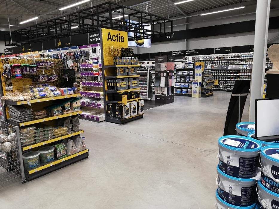 Foto's Hubo XL bouwmarkt Zundert