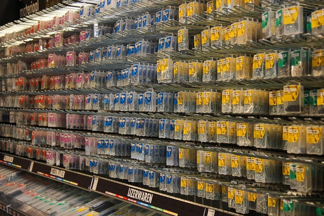 Foto's Hubo XL bouwmarkt Zundert