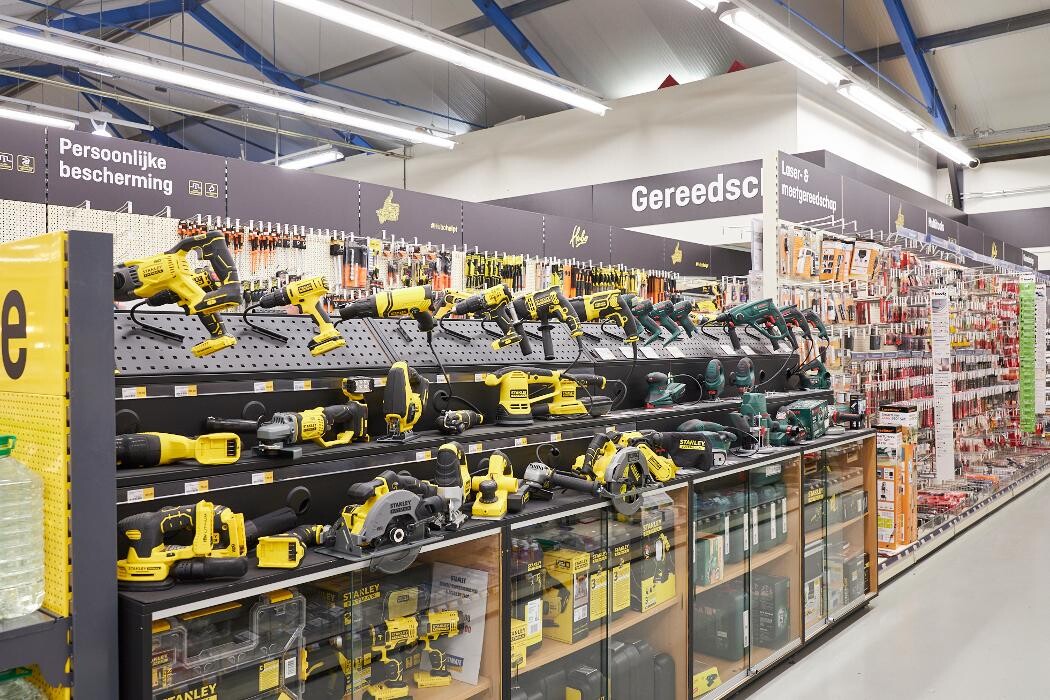 Foto's Hubo XL bouwmarkt Castricum