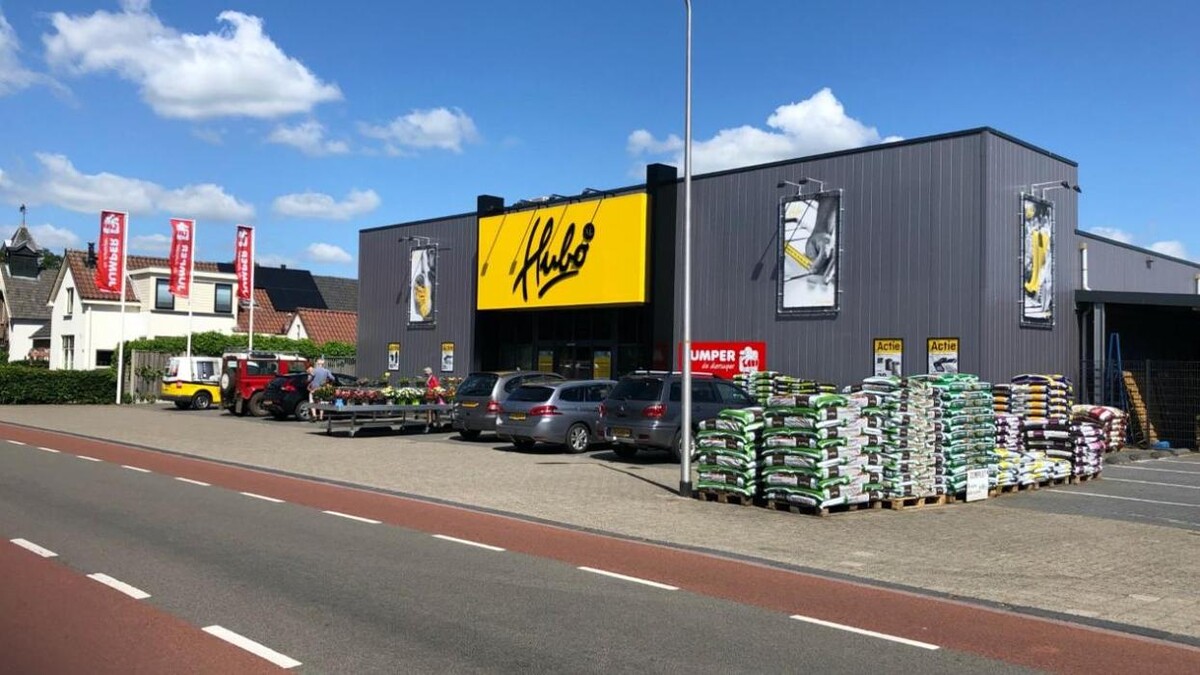 Foto's Hubo XL bouwmarkt Lemelerveld