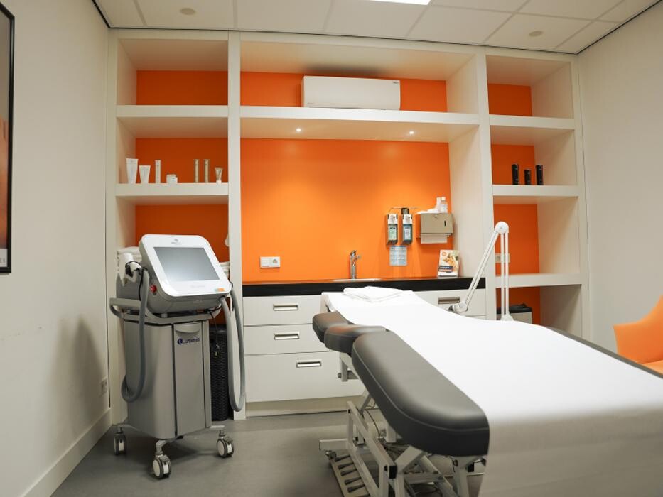 Foto's De huidkliniek Den Haag