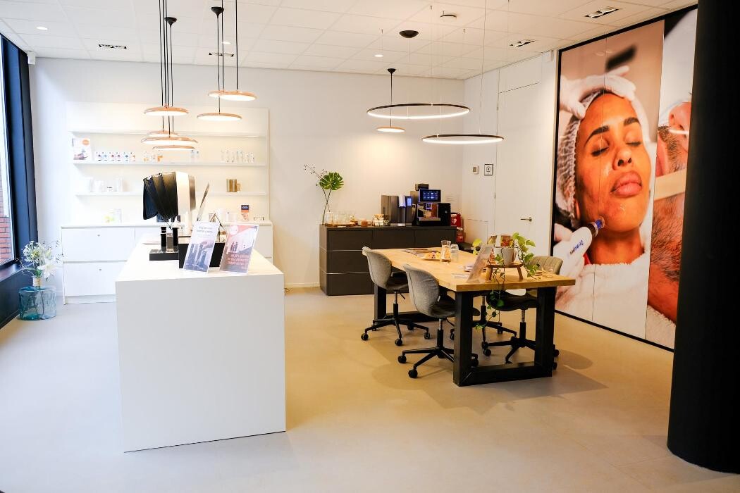 Foto's De Huidkliniek Zwolle
