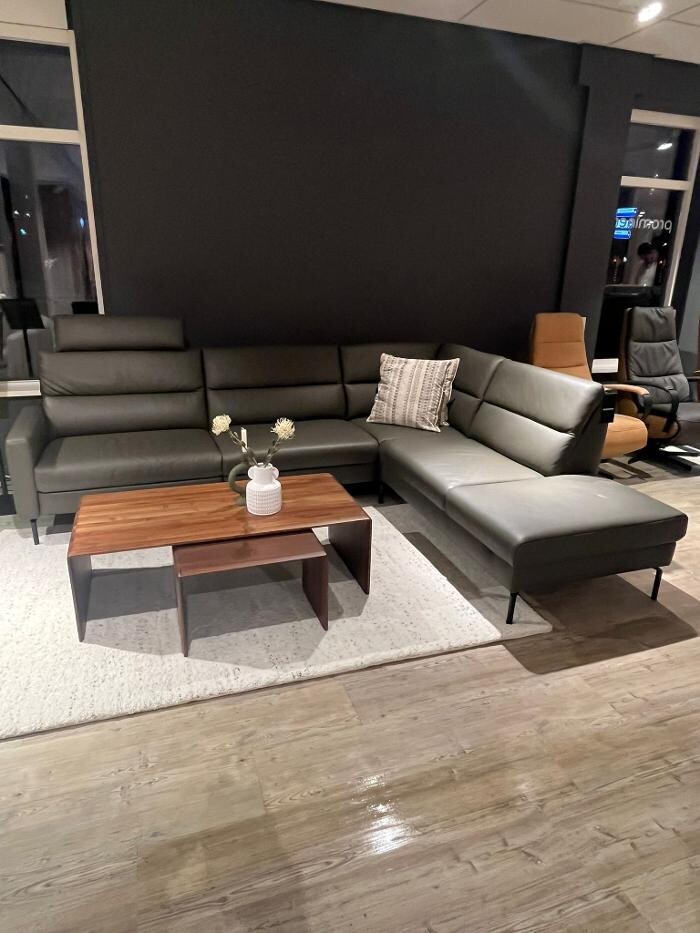 Foto's Meubelwinkel Prominent Alkmaar | Relaxstoelen | Sta-op stoelen | Banken