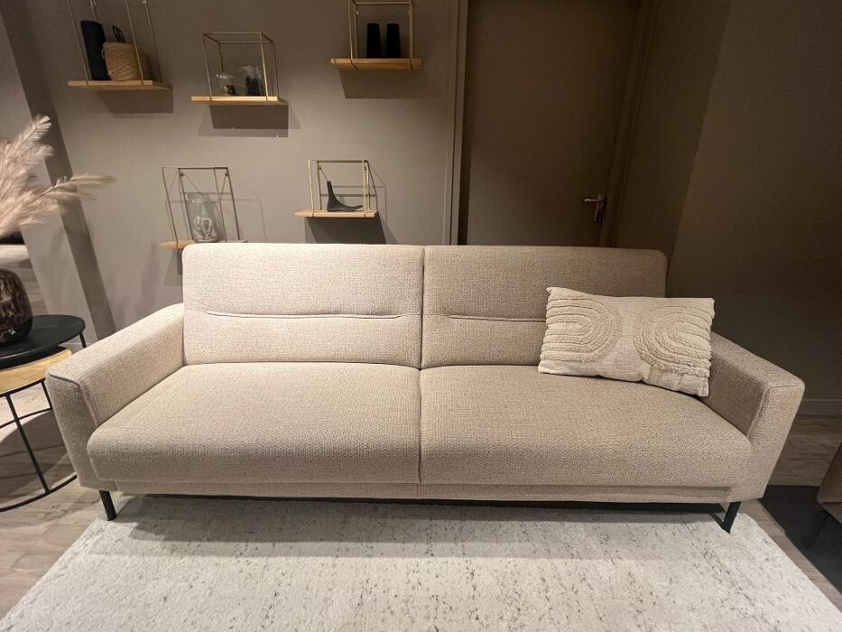 Foto's Meubelwinkel Prominent Alkmaar | Relaxstoelen | Sta-op stoelen | Banken