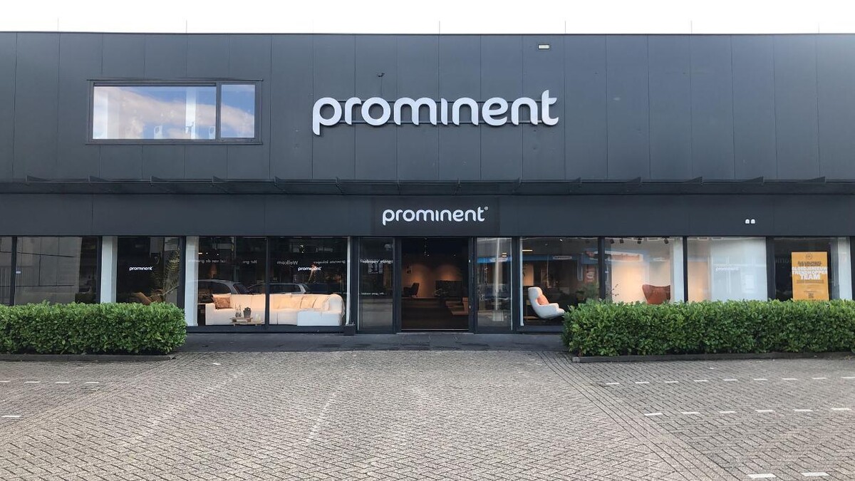 Foto's Meubelwinkel Prominent Utrecht | Relaxstoelen | Sta-op stoelen | Banken