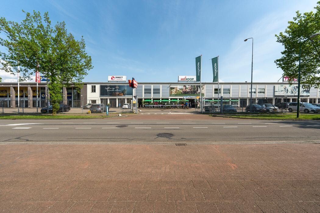 Foto's Meubelwinkel Prominent Veenendaal | Relaxstoelen | Sta-op stoelen | Banken