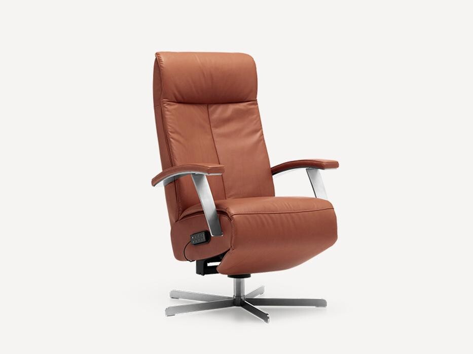 Foto's Meubelwinkel Prominent Gouda | Relaxstoelen | Sta-op stoelen | Banken