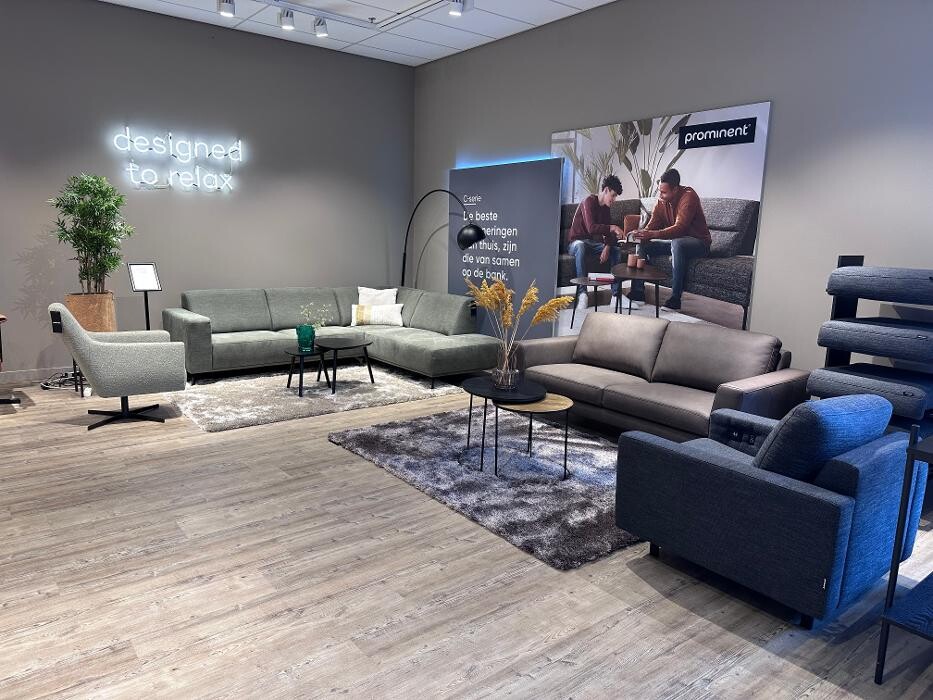 Foto's Meubelwinkel Prominent Gouda | Relaxstoelen | Sta-op stoelen | Banken