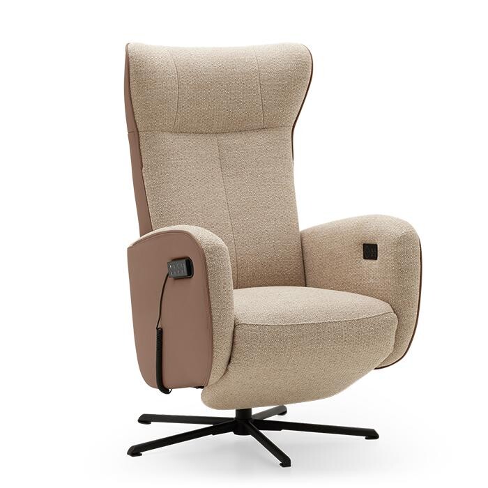 Foto's Meubelwinkel Prominent Gouda | Relaxstoelen | Sta-op stoelen | Banken