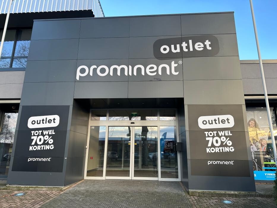 Foto's Meubelwinkel Prominent Sittard Outlet | Stoelen & Banken