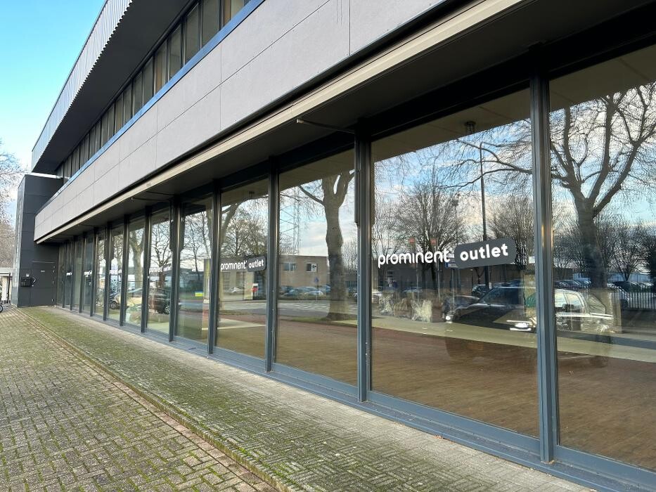 Foto's Meubelwinkel Prominent Sittard Outlet | Stoelen & Banken