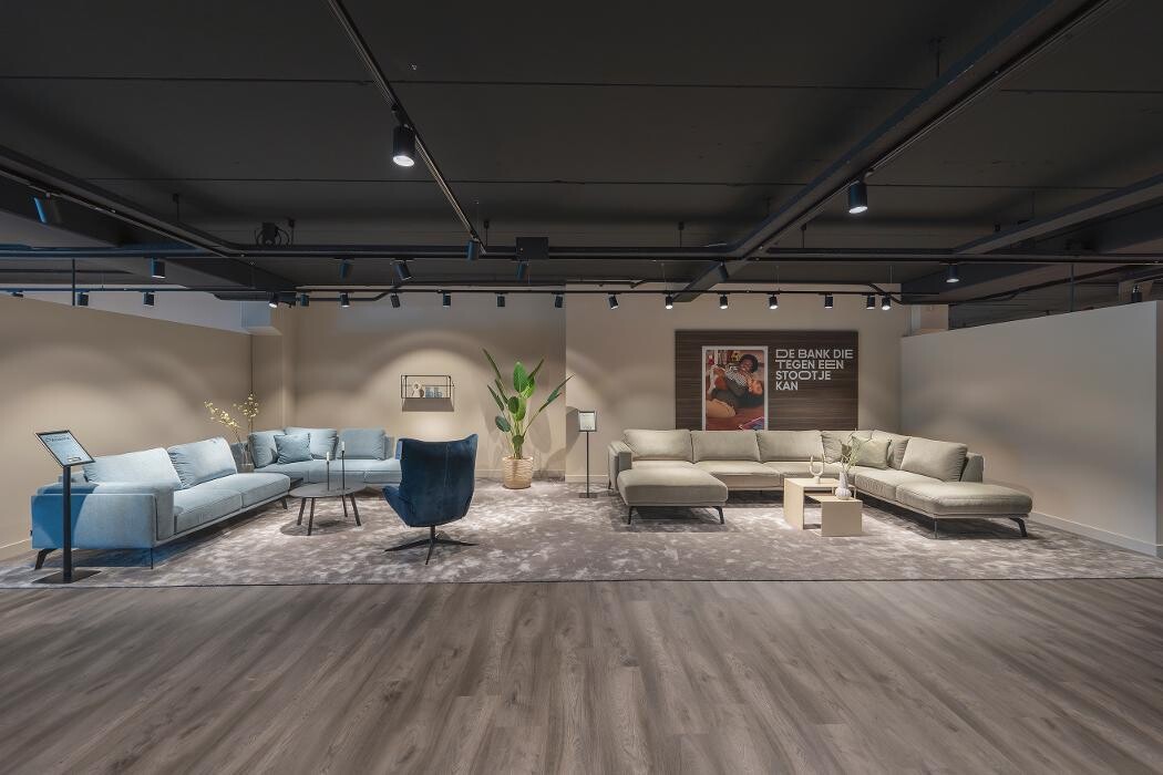 Foto's Meubelwinkel Prominent Sliedrecht | Banken | Relaxstoelen | Sta-op stoelen