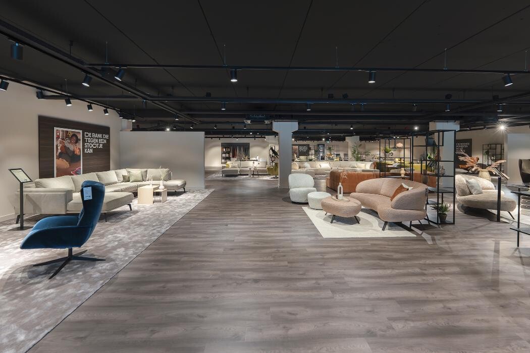 Foto's Meubelwinkel Prominent Sliedrecht | Banken | Relaxstoelen | Sta-op stoelen