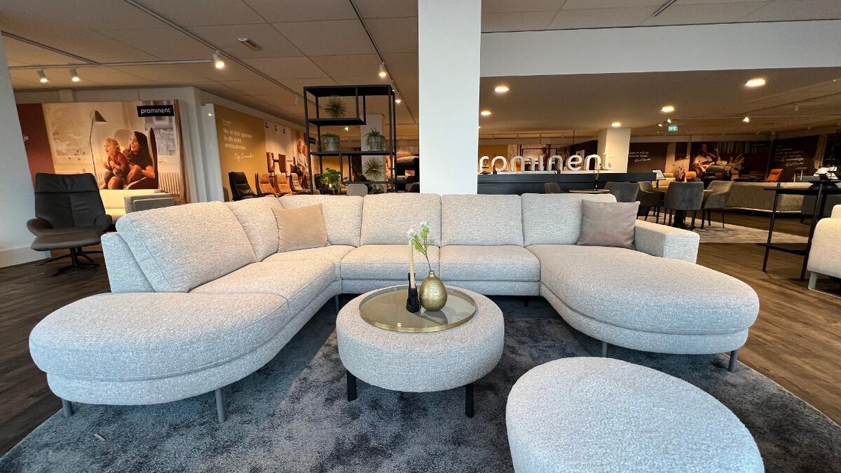 Foto's Meubelwinkel Prominent Katwijk | Relaxstoelen | Sta-op stoelen | Banken