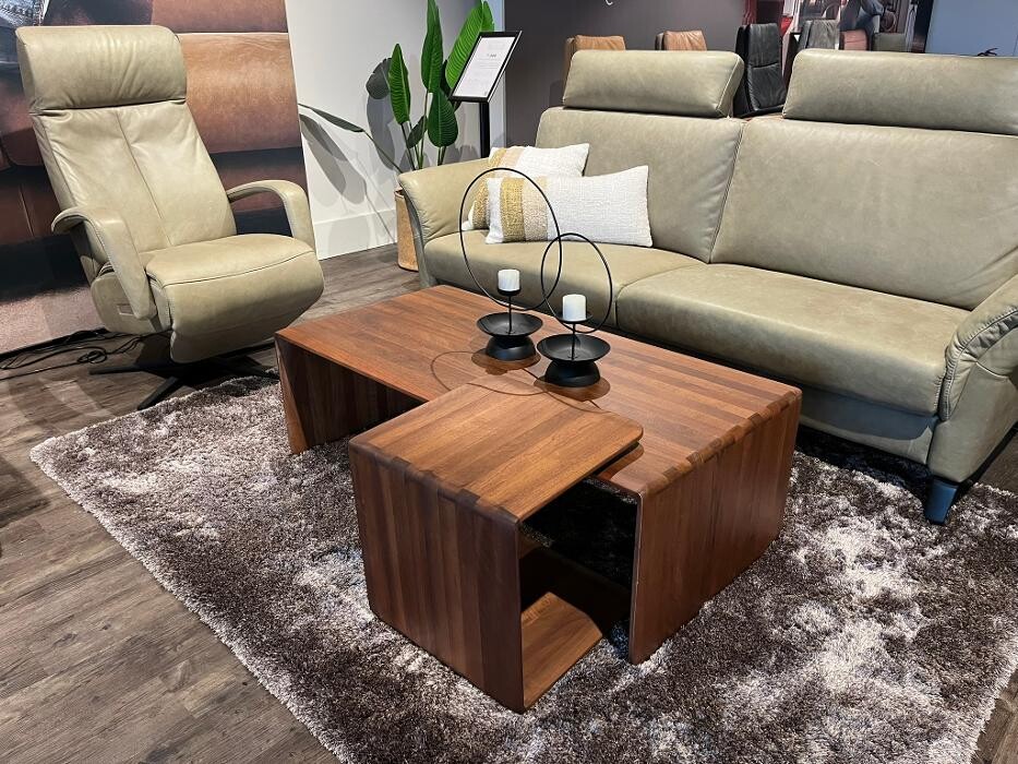 Foto's Meubelwinkel Prominent Spijkenisse | Relaxstoelen | Sta-op stoelen | Banken