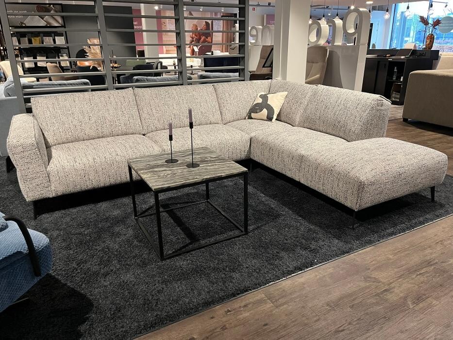 Foto's Meubelwinkel Prominent Spijkenisse | Relaxstoelen | Sta-op stoelen | Banken