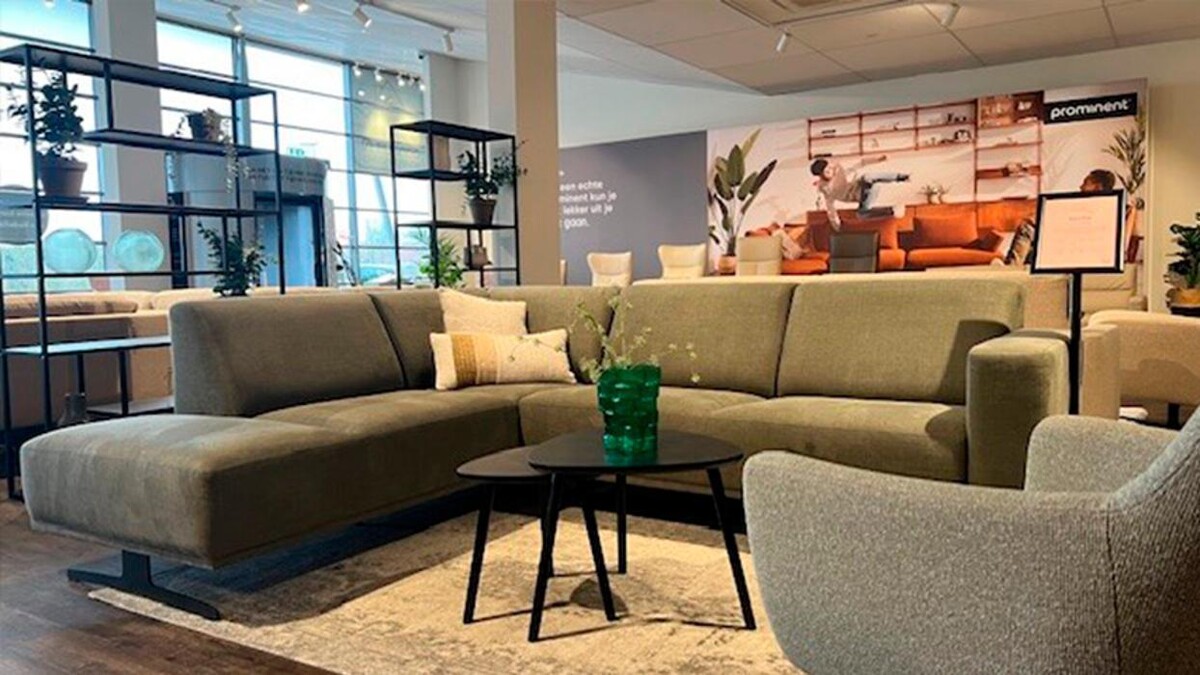 Foto's Meubelwinkel Prominent Zutphen | Relaxstoelen | Sta-op stoelen | Banken