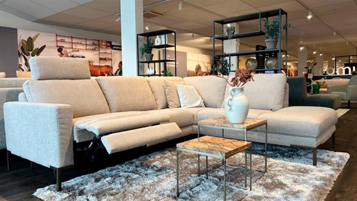 Foto's Meubelwinkel Prominent Zutphen | Relaxstoelen | Sta-op stoelen | Banken