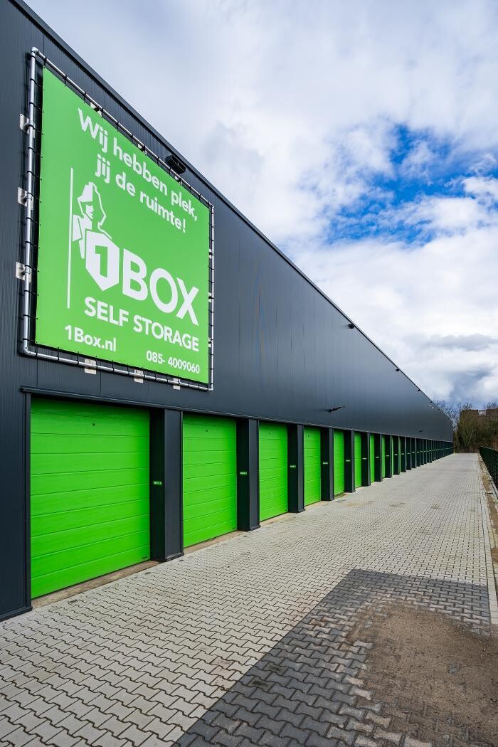 Foto's 1BOX Self Storage Helmond Kanaaldijk Opslagruimte huren