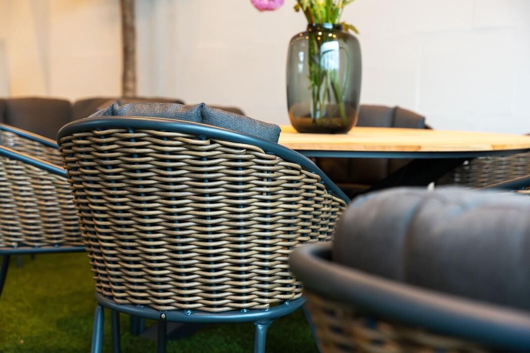 Foto's Tuinmeubelshop Gouda