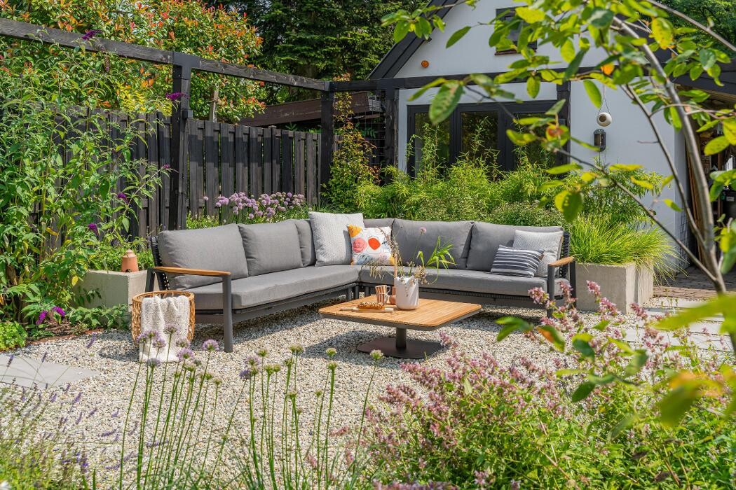 Foto's Tuinmeubelshop Gouda
