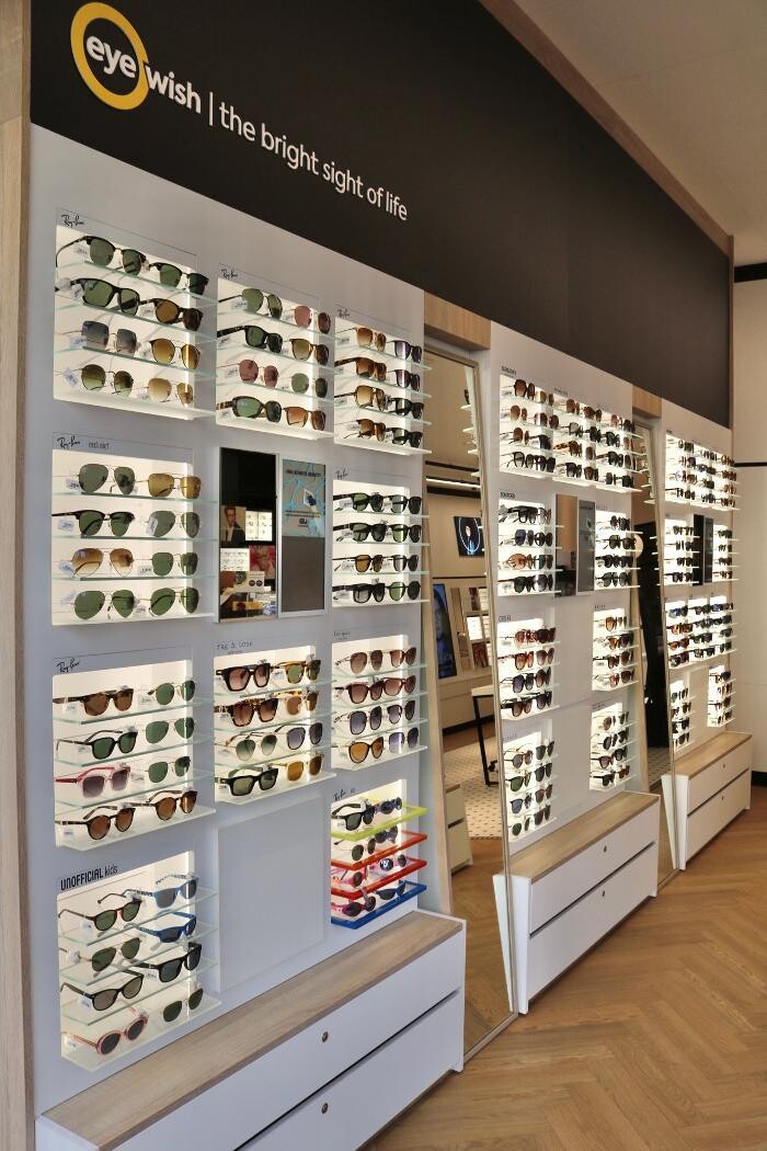 Foto's Eye Wish Opticiens Waalwijk