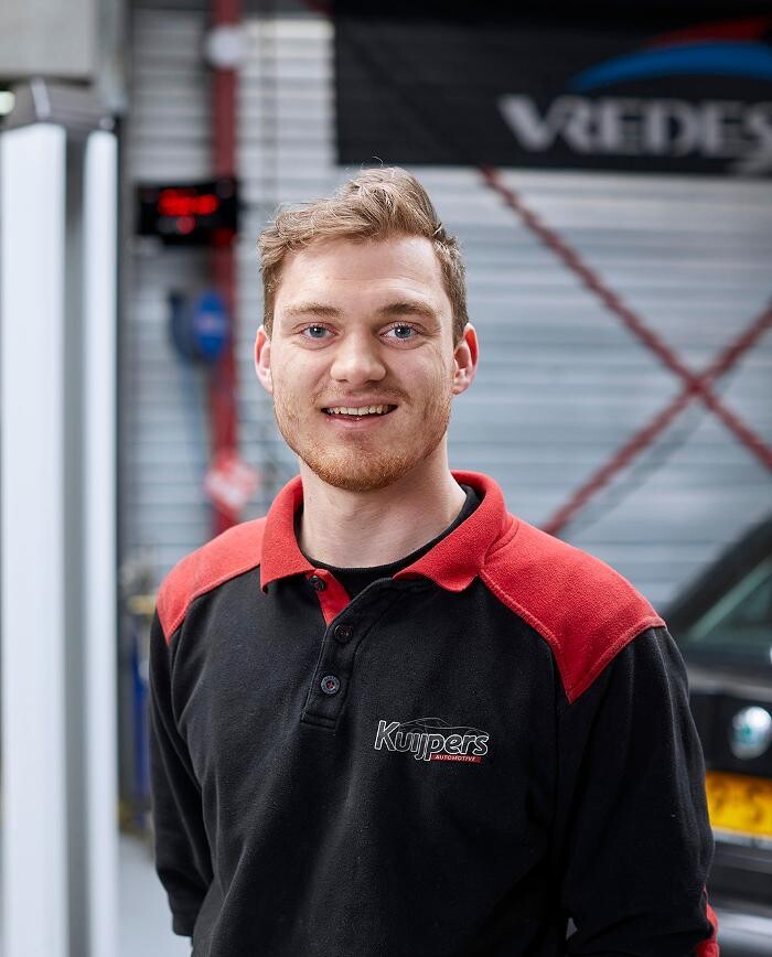 Foto's Kuijpers Automotive | VETOS TOP Merkspecialist in Toyota