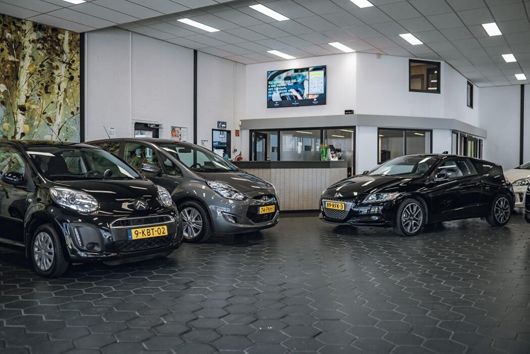 Foto's Van Gorp Auto's | VETOS TOP Merkspecialist in Toyota