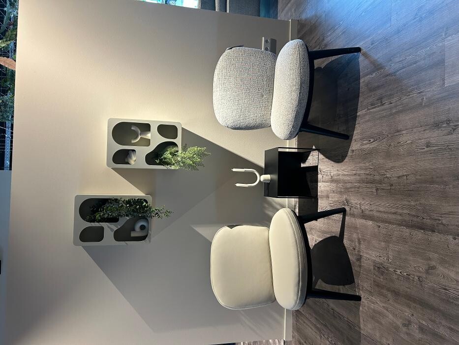 Foto's Meubelwinkel Prominent Groningen | Relaxstoelen | Sta-op stoelen | Banken