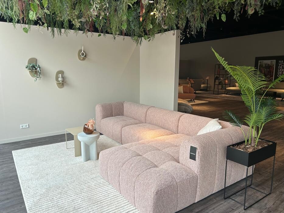 Foto's Meubelwinkel Prominent Groningen | Relaxstoelen | Sta-op stoelen | Banken