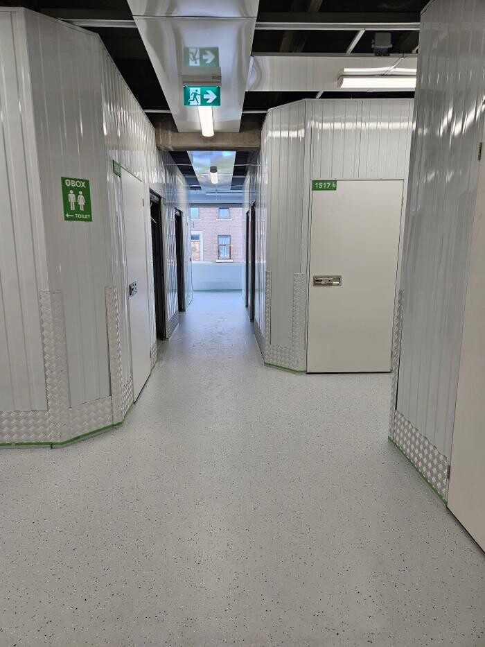 Foto's 1BOX Self Storage Heerlen-Kerkrade Opslagruimte huren