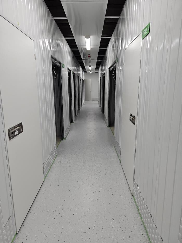 Foto's 1BOX Self Storage Heerlen-Kerkrade Opslagruimte huren
