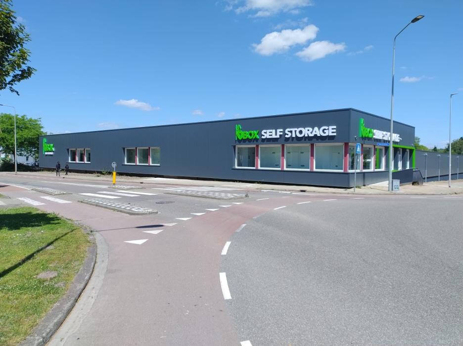 Foto's 1BOX Self Storage Heerlen-Kerkrade Opslagruimte huren