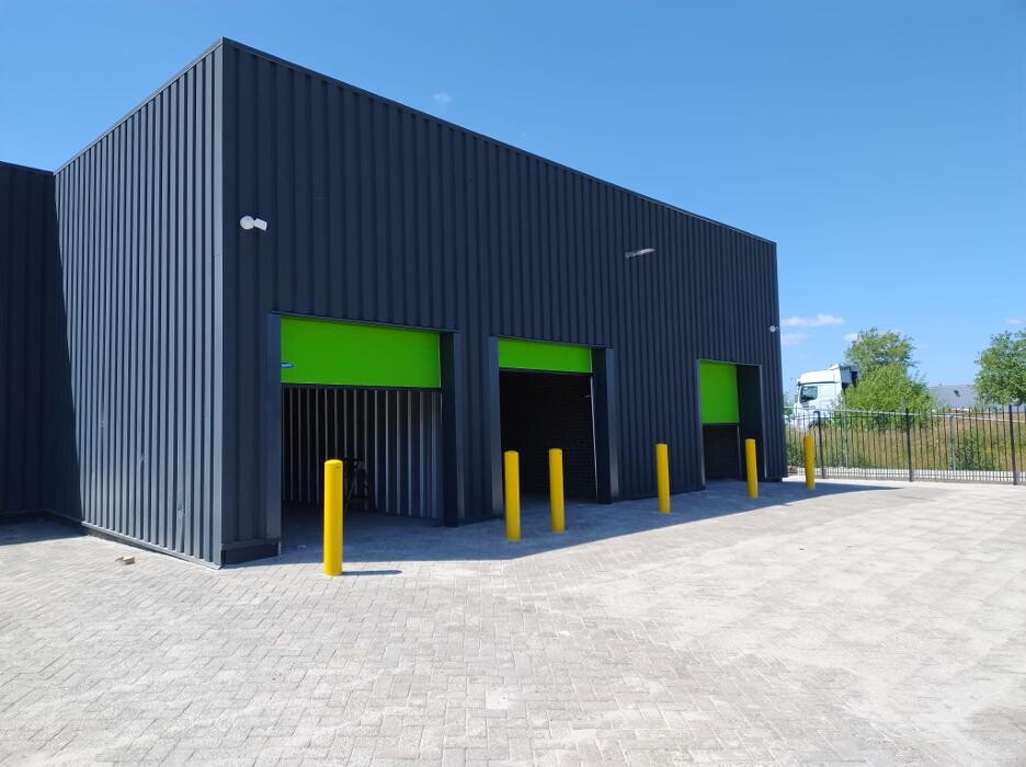 Foto's 1BOX Self Storage Heerlen-Kerkrade Opslagruimte huren