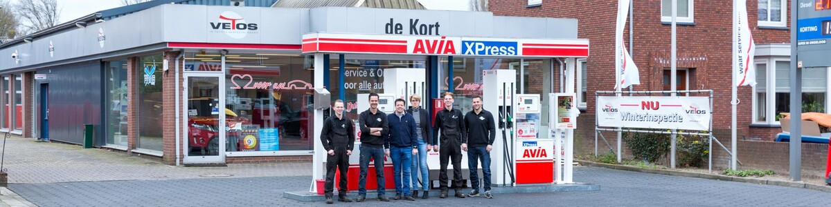 Foto's Autobedrijf de Kort VETOS-dealer in Toyota gespecialiseerd
