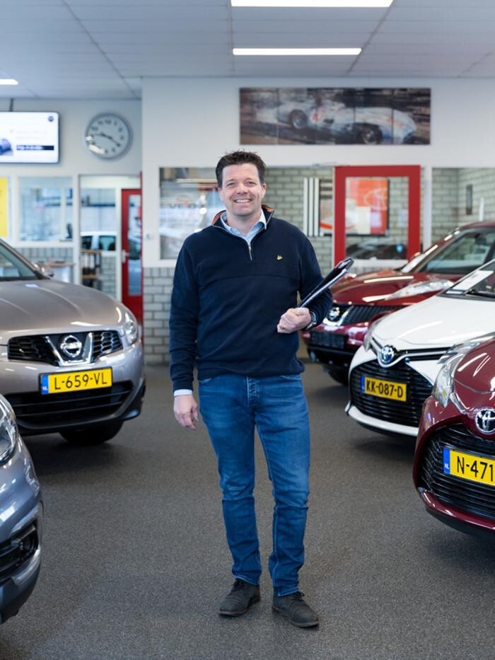 Foto's Autobedrijf de Kort VETOS-dealer in Toyota gespecialiseerd