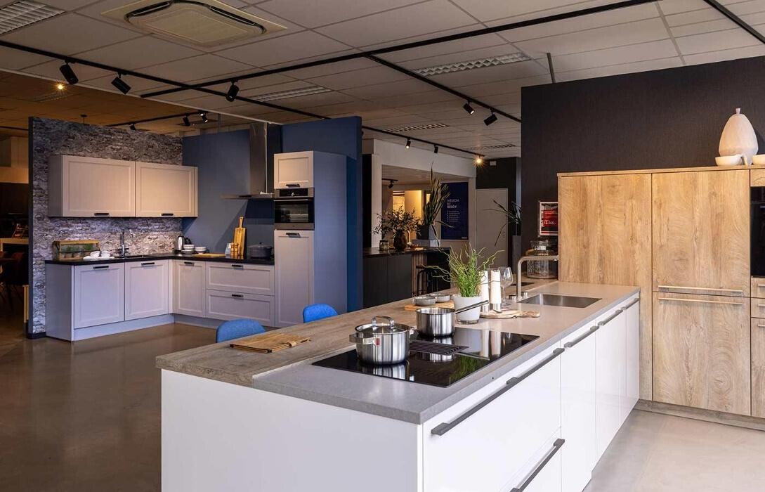 Foto's REDDY Keukens & Badkamers Lelystad